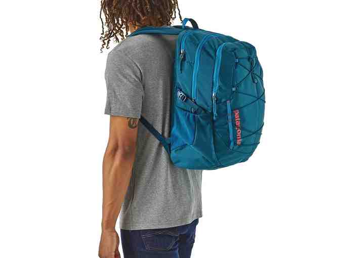 Patagonia Chacabuco Backpack 30L in Black