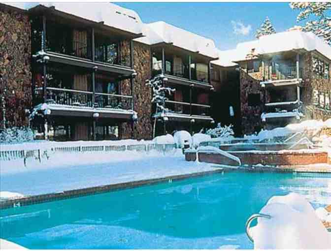 Inn by the Lake, Tahoe: King Great Room