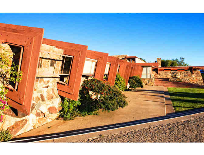 Tours for Two at Taliesin West