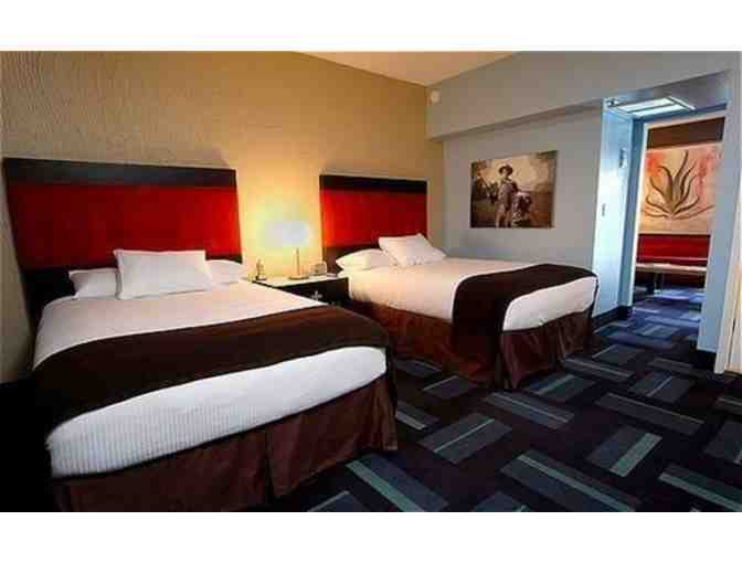 Two nights at the Clarendon Phoenix!