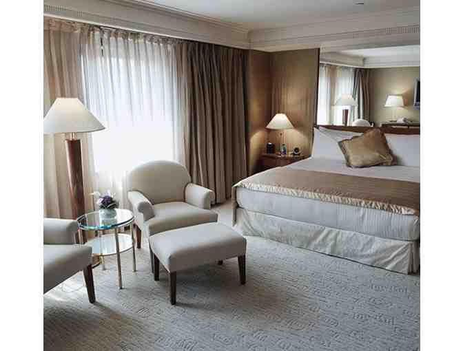 Enjoy a night at the Kitano Luxury Hotel with Breakfast and Tickets to the Jazz Lounge - Photo 5