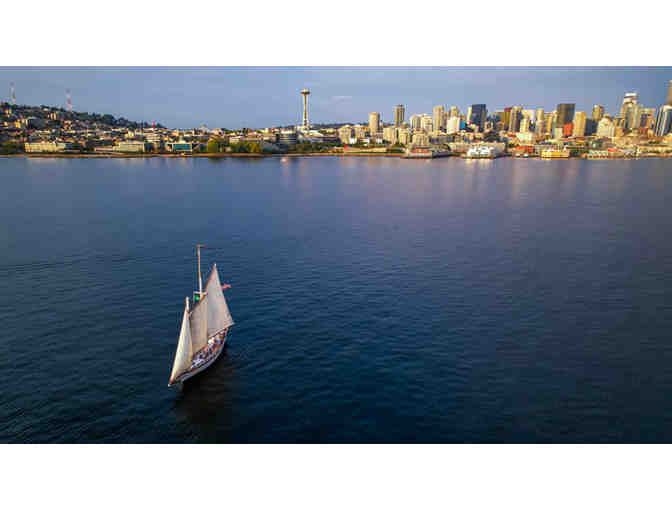 8 People Package, Seattle Sunset Sail - Photo 1