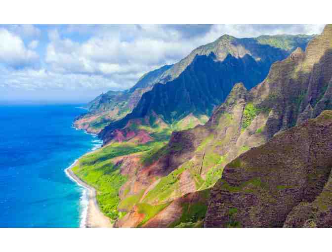 Hanalei Bay, Kaua'i for 6 People Package