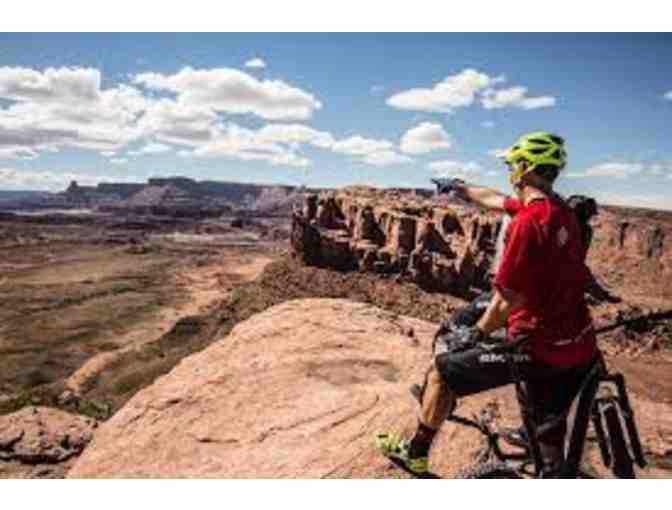 Take a Mountain Bike Trip to Moab, UT Canyonlands with Western Spirit