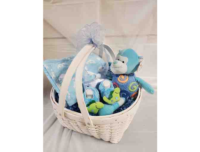Baby Blue Basket - Photo 1