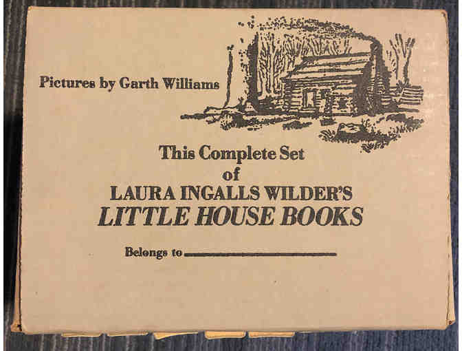 8-Complete set Laura Ingalls Wilder Little House books
