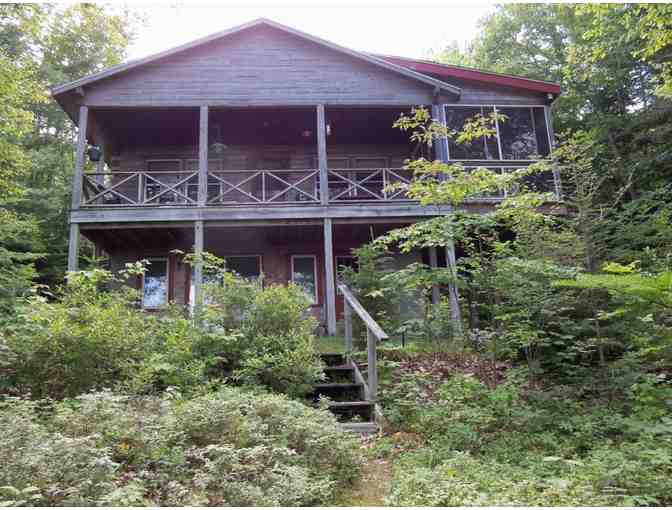 Three day weekend in Blue Hill log cabin