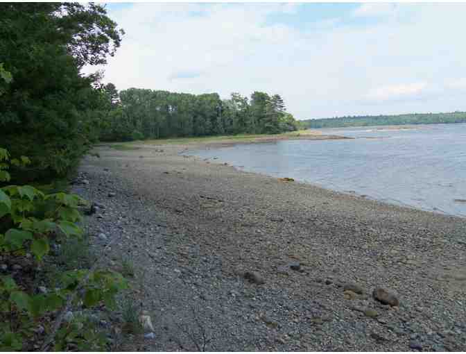 Three day weekend in Blue Hill log cabin