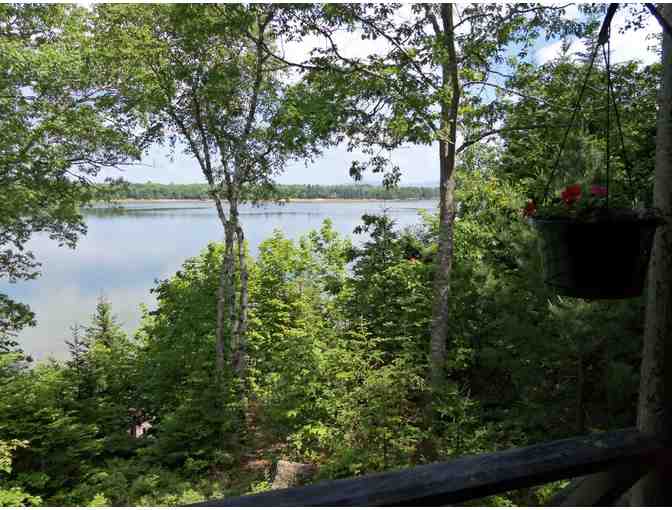 Three day weekend in Blue Hill log cabin