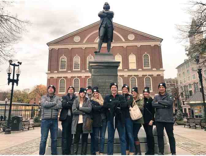 Boston Crawling: History Tour Pub Crawl for 2 People