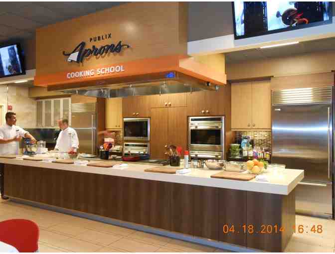 Aprons Cooking School - Cooking Class for 4