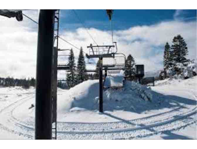 Tahoe Donner: Two 2024/25 all-day ski vouchers - Photo 1