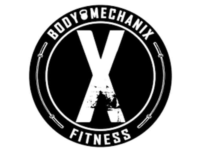 Body Mechanix: 1 personal training session & 1 month of classes - Photo 1