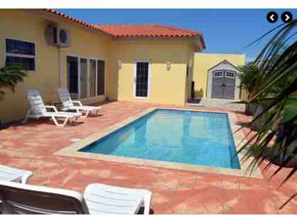 Enjoy 7 nights @ 3 Bed/3 Bath Tropical Aruba Pool Home 4 Minutes to Eagle & Palm Beaches