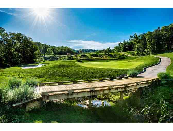 Ultimate Branson Golf Getaway! Branson Hills Golf Club + 3 nights Luxury Condo + $200 Food