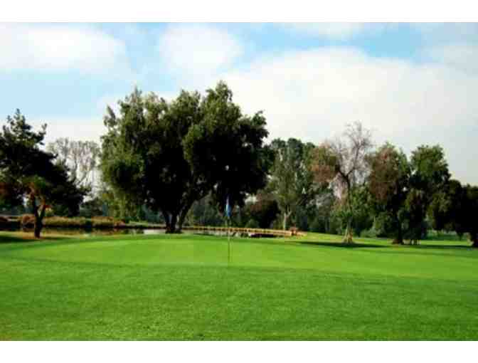 Ultimate Los Angeles, California GOLF VACAY! Chester Washington Golf Course + 3 nights!