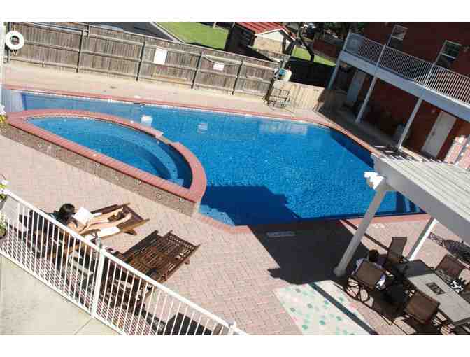 Ultimate Lubbock,Texas GOLF GETWAY! LakeRidge Country Club + 2 nights Woodrow House BnB