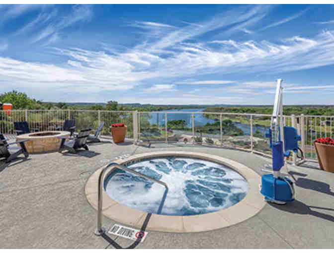 Ultimate Marble Falls, Texas GOLF Getaway!  Twin Creeks Country Club + 3 nights LUXE CONDO
