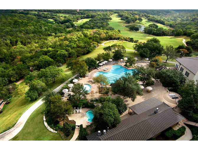 Ultimate Marble Falls, Texas GOLF Getaway! Twin Creeks Country Club + 3 nights LUXE CONDO