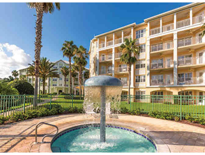 Ultimate Orlando Golf GETAWAY! Hawks Landing Golf + 3 nights LUXURY CONDO + $200 FOOD