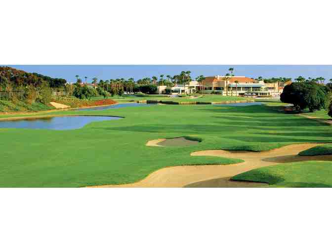 Enjoy Golf for 4 @ SeaCliff Country Club Huntington Beach, Ca + $100 Food Credit