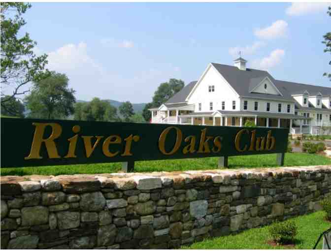Enjoy Golf for 4 @ The Club At River Oaks Sherman,CT + $100 FOOD Credit