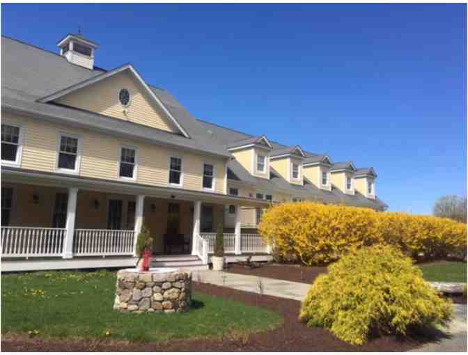 Enjoy Golf for 4 @ The Club At River Oaks Sherman,CT + $100 FOOD Credit