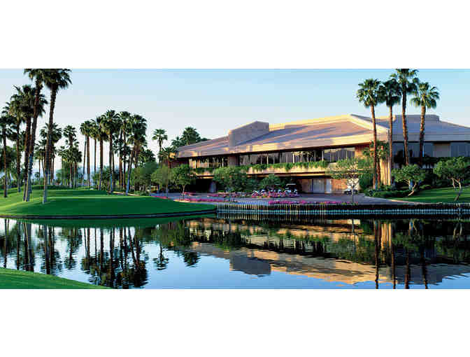 Enjoy Golf for 4 @ Palm Valley Country Club Palm Desert + $100 Food Credit