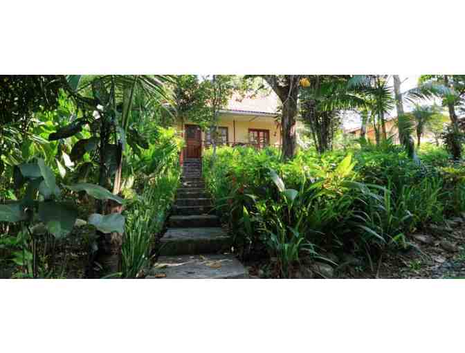 Enjoy 6 nights @ Tres Banderas Costa Rica near Manuel Antonio National Park!