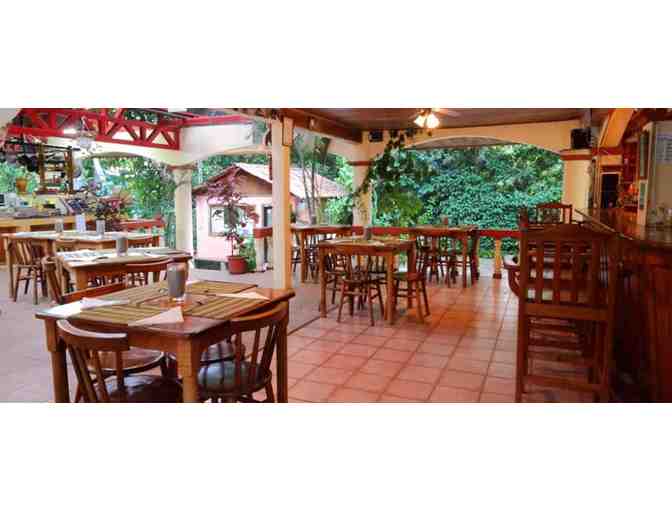 Enjoy 6 nights @ Tres Banderas Costa Rica near Manuel Antonio National Park!