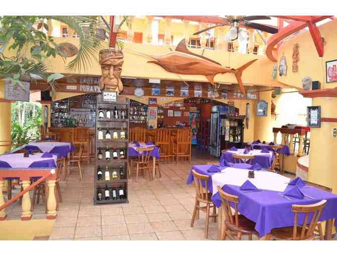 Enjoy 6 nights @ Tres Banderas Costa Rica near Manuel Antonio National Park!