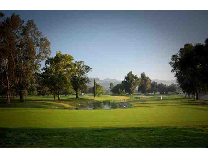 Enjoy foursome Brookside Golf Club Pasadena, CA + $200 Food Credit