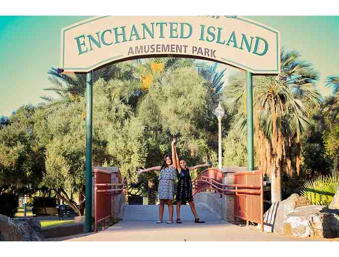 Enjoy $100 Enchanted Island Cafe, Phoenix, Arizona + $200 BONUS Food Credit