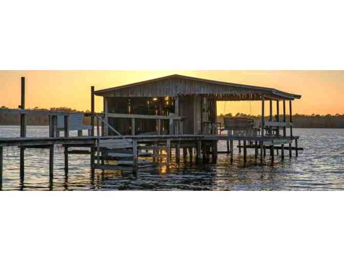 1 Night in Lakefront Hampton, Florida BnB, 5 star rated GEM near Gainsville + $100 FOOD