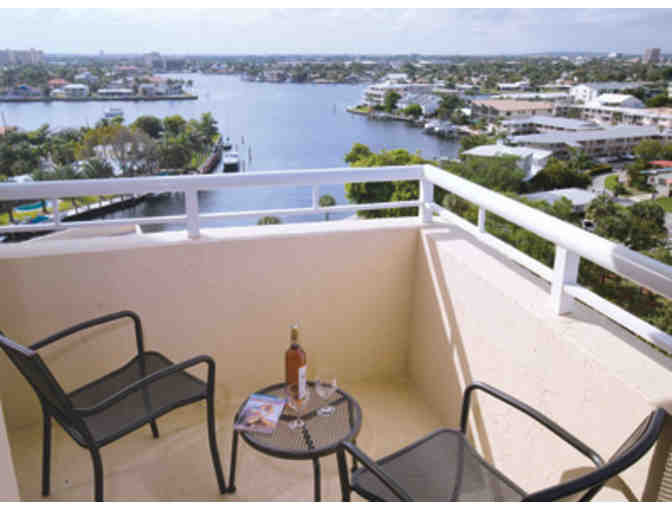 Enjoy 4 nights luxury condo Ft Lauderdale, Fl  4.4 STAR + $100 FOOD