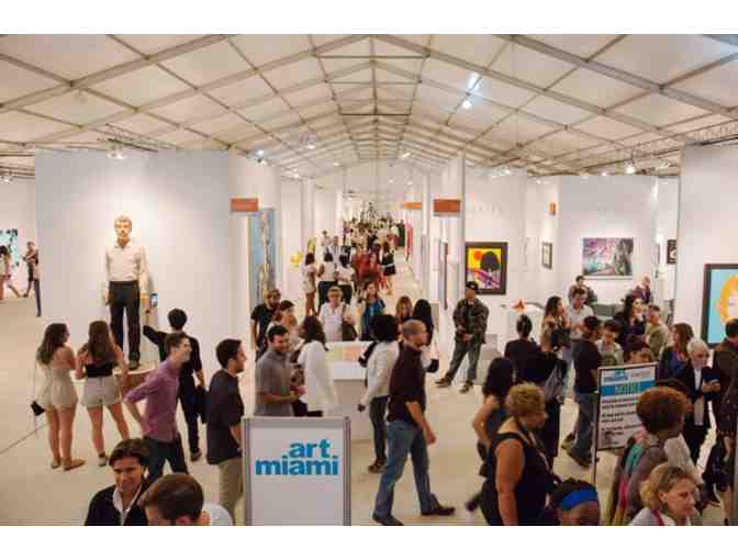 Art Miami Show with 5 day Condo Stay