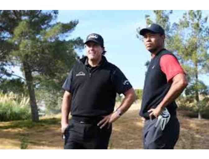 Tiger Woods 2019 Masters - 16x20 Limited Edition Sports Photo