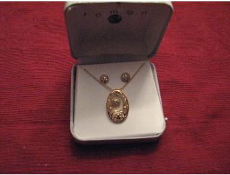 Gold Necklace and Earring Set - 'Roman'