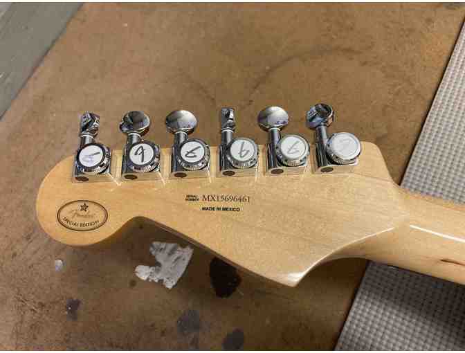 Fender Stratocaster Guitar - Candy Apple Red