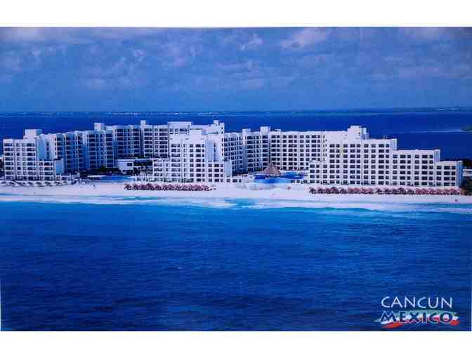 Five Star Cancun Resort - 7 nights at the Royal Sands