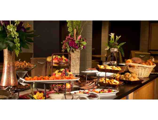 Cedarbrook Lodge Overnight Stay with Valet Parking, Breakfast and Dinner for Two