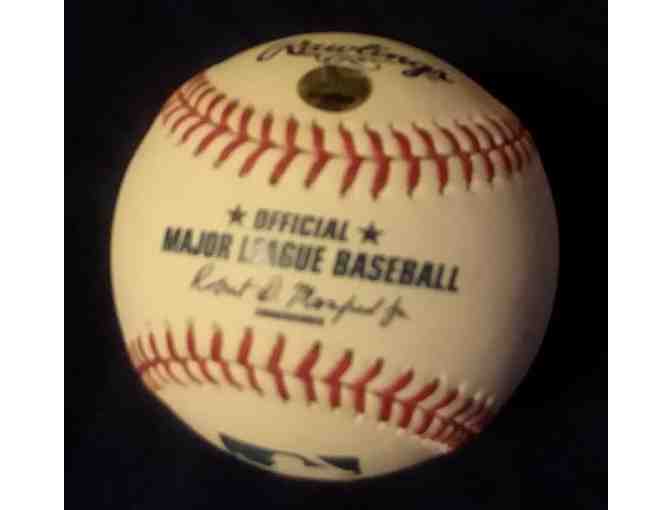 Mark Teixeira Signed MLB Baseball and Baseball Card in Display Case