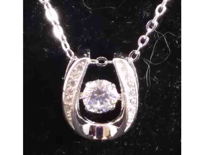 Stunning Luxury 925 Sterling Silver Dancing Stone Necklace - Photo 1
