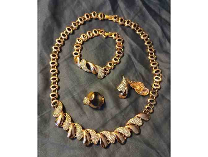4-pc Jewelry Set: Necklace, Bracelet , Ring & Earrings
