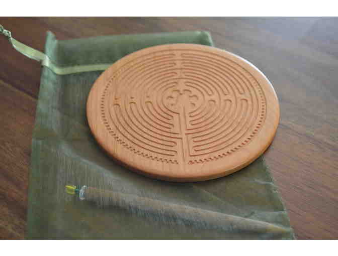 Chartres Style Finger Labyrinth