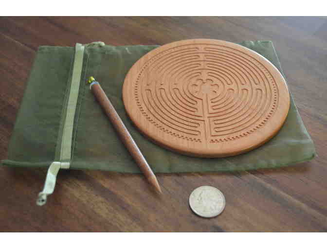 Chartres Style Finger Labyrinth