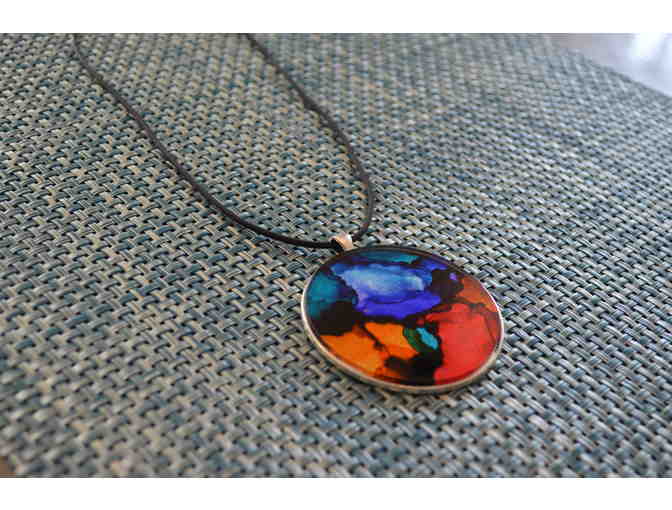 Abstract Design Necklace featuring VIVID COLOR