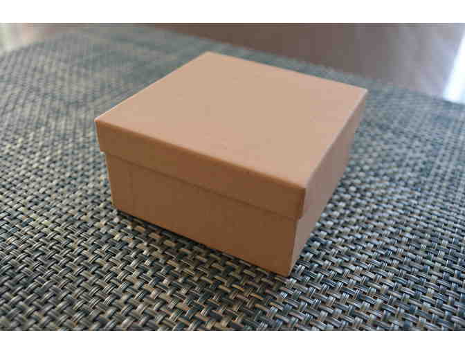 Abstract Design Necklace featuring VIVID COLOR