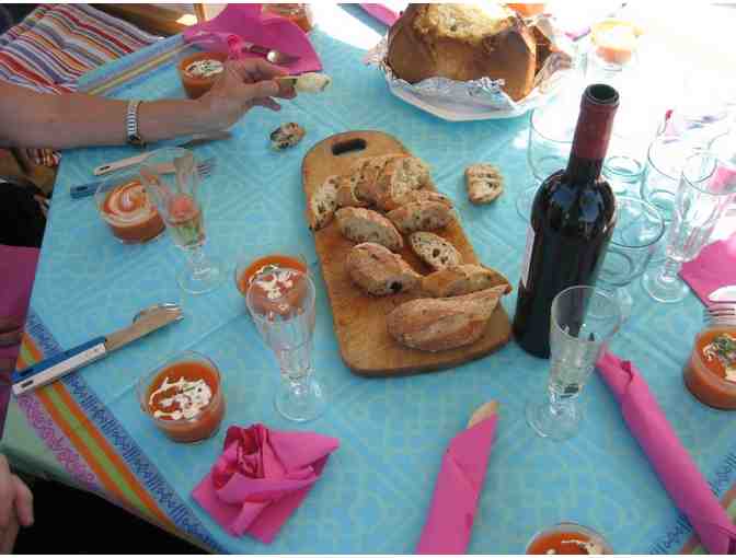 Lunch for 2 on a Boat in Paris