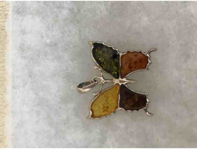 Butterfly pendant - Amber